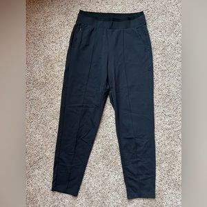Athleta Venice pintuck pant